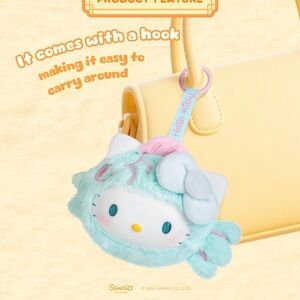 ❌SOLD❌Hello Kitty Limited Edition Plush Toy Blind Box(Blue Koi Health)